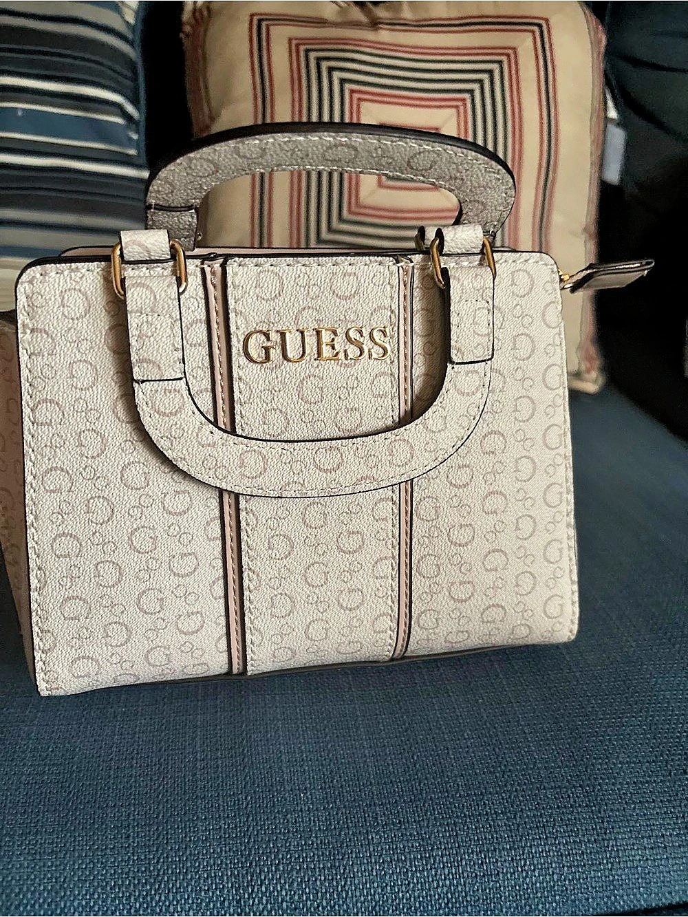 Guess Factory Radleigh Logo Mini Satchel
Pink/White
